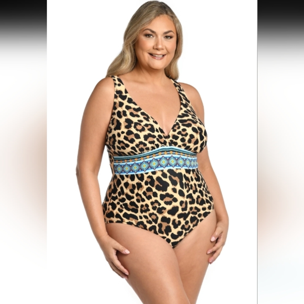NWT La Blanca Leopard Print One Piece with Blue and Green Accents TUMMY CONTROL